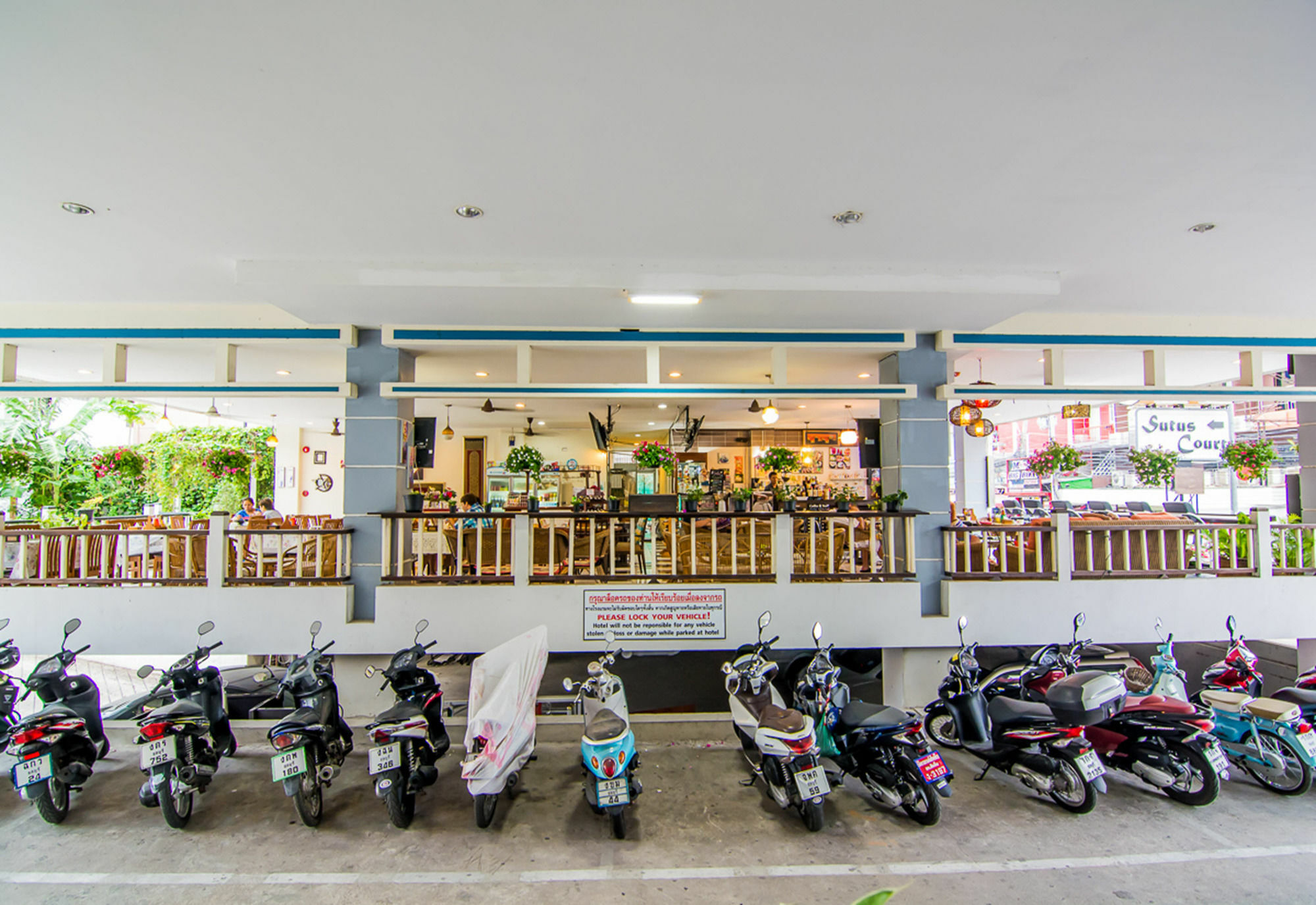 Sutus Court 5 Hotel Pattaya Ngoại thất bức ảnh