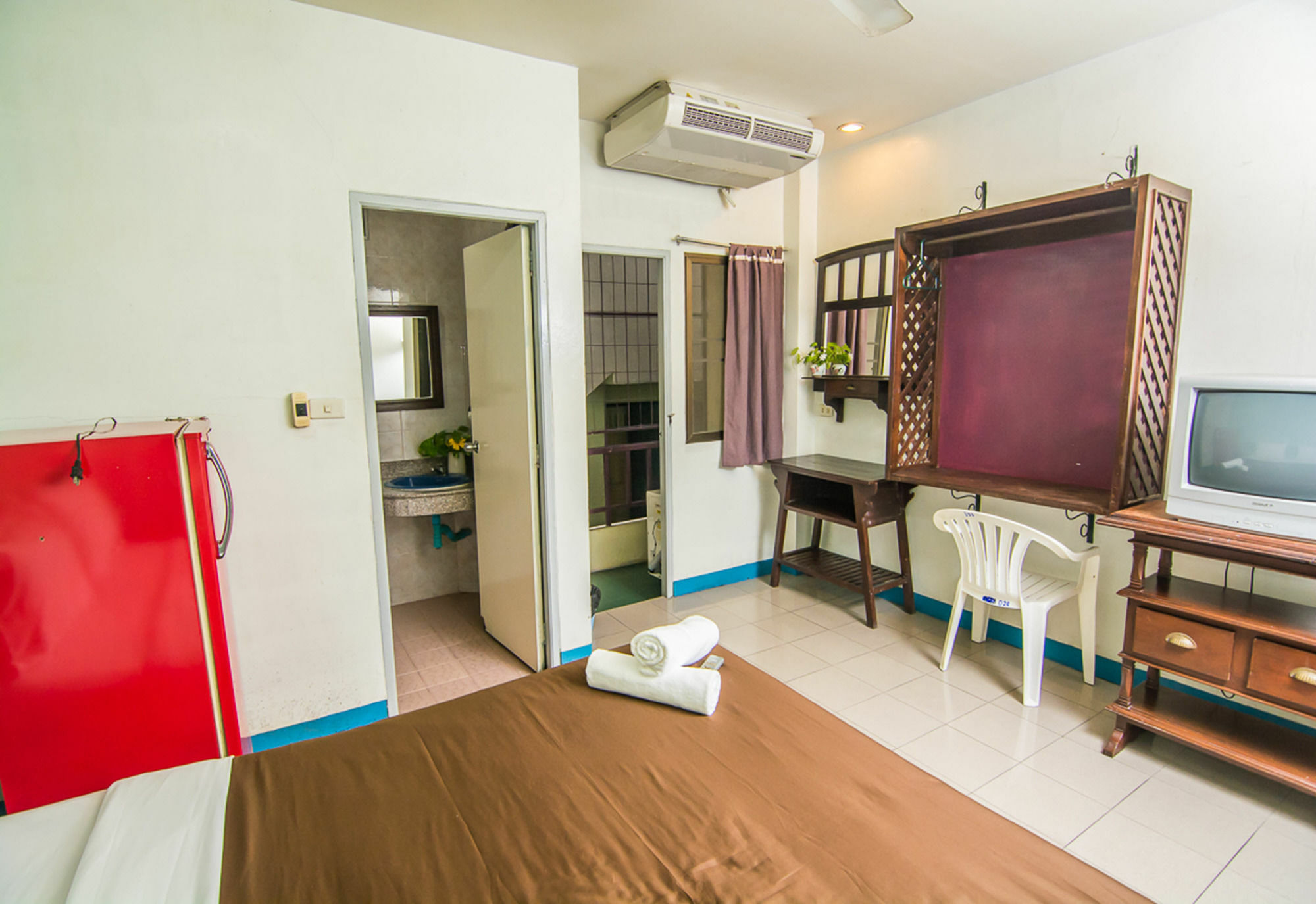 Sutus Court 5 Hotel Pattaya Ngoại thất bức ảnh